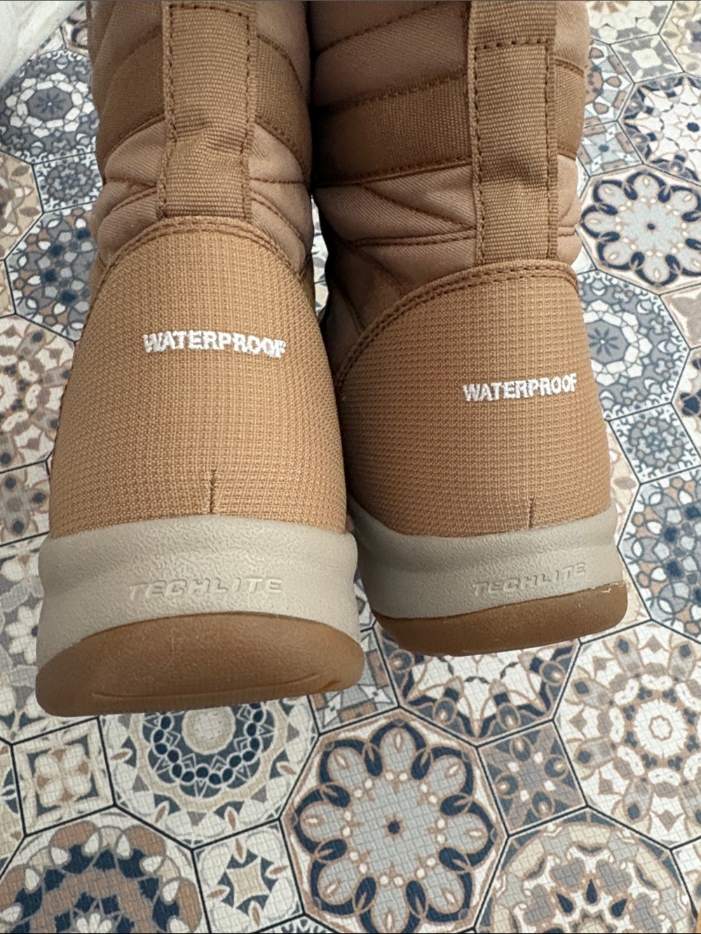 Columbia Women's Minx Shorty Tan Insulated Waterproof Winter Boots size 8 - Picture 8 of 8